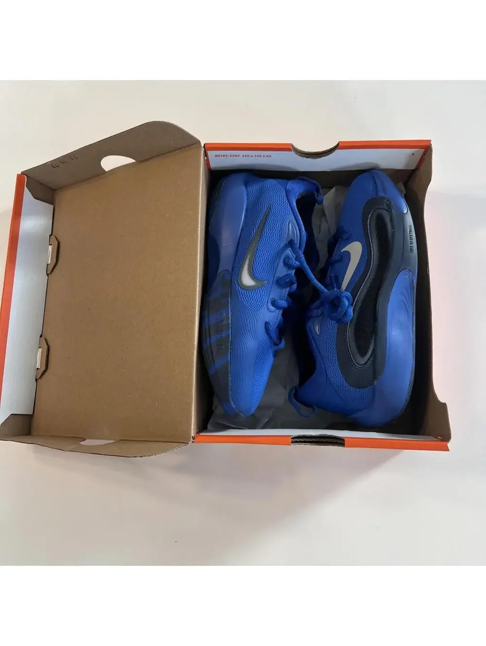 New NIKE IsoFly GS Size 6.5 Y Basketball Shoes Game Royal Blue FN4384-402